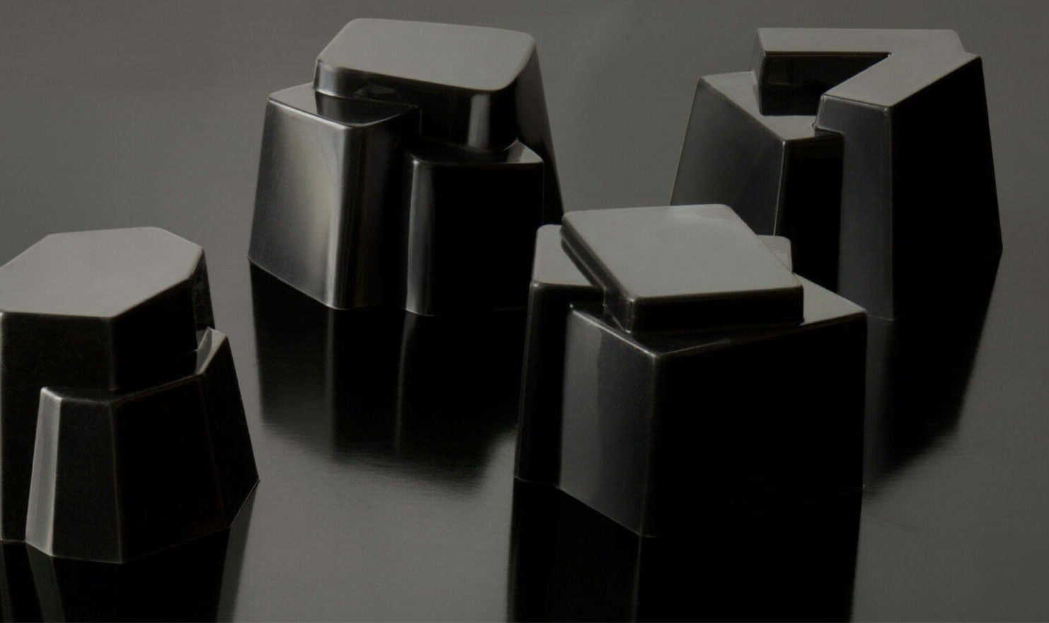 Il-Tempo-della-Festa-Mario-Trimarchi-Design-Silicone-Timbale-Moulds-Black-2026