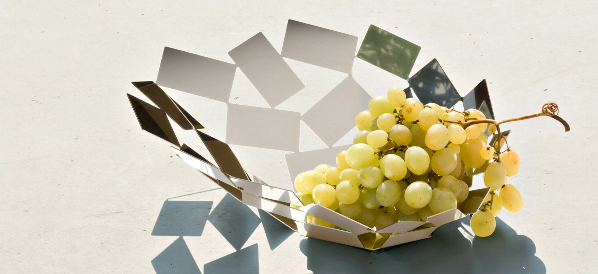 La Stanza dello Scirocco, fruit bowls for Alessi - Mario Trimarchi Design